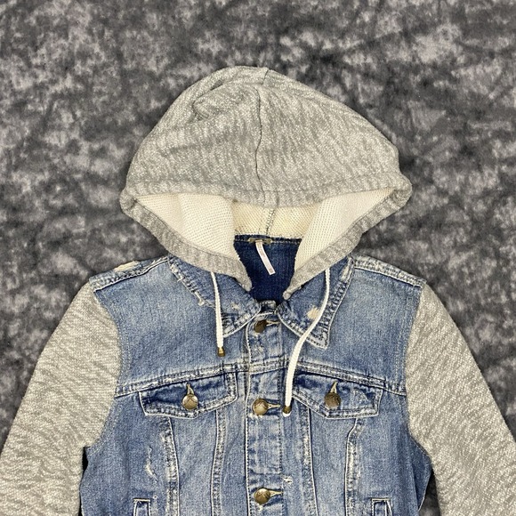 Free People Denim Jean Jacket Womens Size XS Gray Knit Hoodie Collared Button - Picture 9 of 12